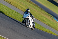 PJM-Wedding-Photography;enduro-digital-images;event-digital-images;eventdigitalimages;mallory-park;mallory-park-photographs;mallory-park-trackday;mallory-park-trackday-photographs;no-limits-trackdays;peter-wileman-photography;racing-digital-images;trackday-digital-images;trackday-photos